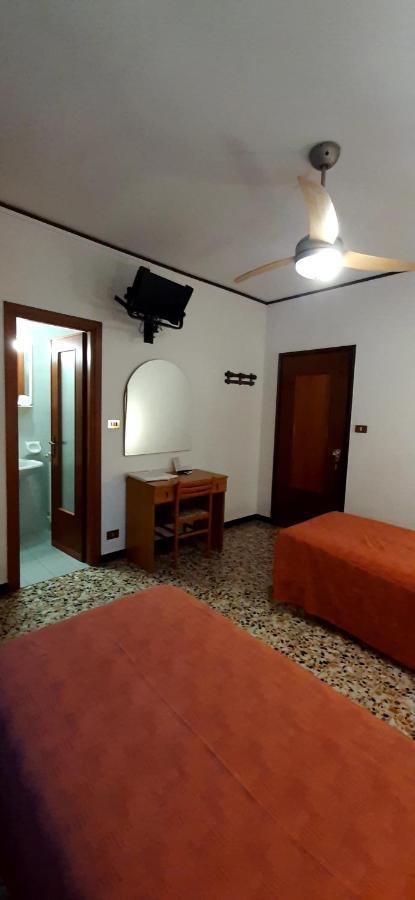 Hotel Isolabella Bussoleno Экстерьер фото